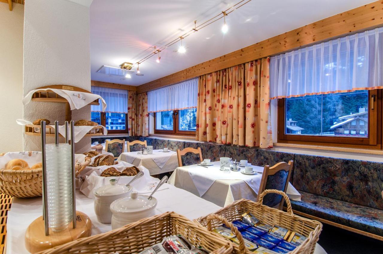 Garni Golfais Hotel